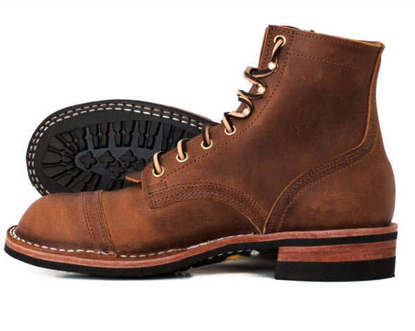 https://cdn-staging.nicksboots.com/media/magefan_blog/stitchdown-welt-vs-goodyear-welt-which-is-better-for-work-boots.jpg